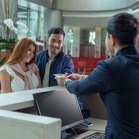 Novotel Manila Araneta City Hotel Quezon City Exteriör bild